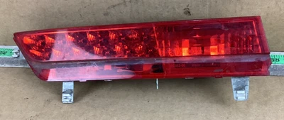 Оригинальный задний левый задний фонарь для крышки багажника BMW 745i 745Li 2002-2005 годов выпуска 6911795 - Изображение 1 из 4