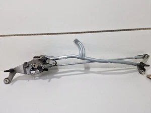 MERCEDES E KLASSE SCHEIBENWISCHERMOTOR GESTÄNGE VORNE 2019 A2138207402 W213 - Bild 1 von 19