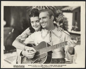 ANN RUTHERFORD GENE AUTRY in Comin Round The Mountain '36 SINGING COWBOY GUITAR - Picture 1 of 1