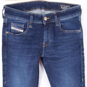 Womens Diesel SLANDY-LOW 069PX Stretch Skinny Blue Jeans W27 L30 Size 8 - Picture 1 of 8