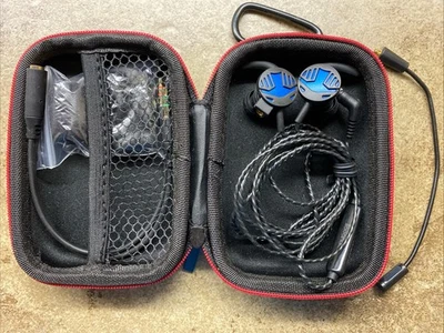 Auriculares para juegos LAVANDA con estuche y accesorios! Foto 1 de 4