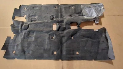 Nueva alfombra de piso completo Ford 2002-2005 Explorer Mountaineer Aviator negra OEM  Foto 1 de 4