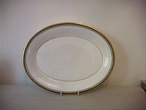 Royal Doulton - Pavanne - 13" Oval Meat Platter - Picture 1 of 1