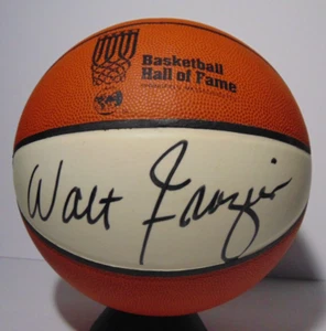 WALT FRAZIER AUTOGRAPHED BASKETBALL HALL OF FAME BASKETBALL NEW YORK KNICKS COA - Picture 1 of 11