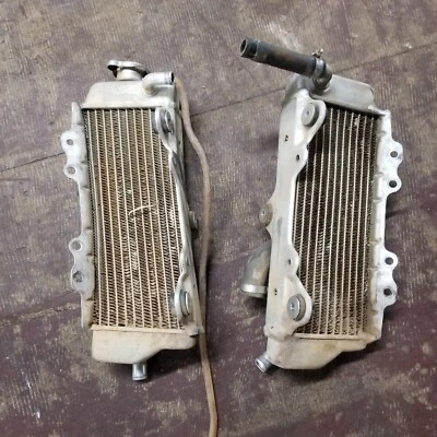 2003 03 04 05 YAMAHA YZ450F YZ 450 F OEM RADIATORS LEFT RIGHT RADIATOR SET CB - Image 1 of 4