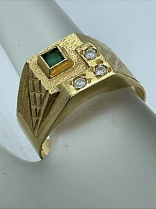 HANDMADE 17K Yellow Gold Green Agate & White CZ CUSTOMIZED SIGNET PINKY Ring3.9g - Picture 1 of 24