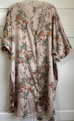 Camisa de dormir vintage de satén líquido Solange para mujer talla grande 26/28 camisón floral Foto 1 de 4