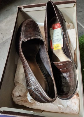 Zapatos Bandolino Damas Talla 6.5 Foto 1 de 4