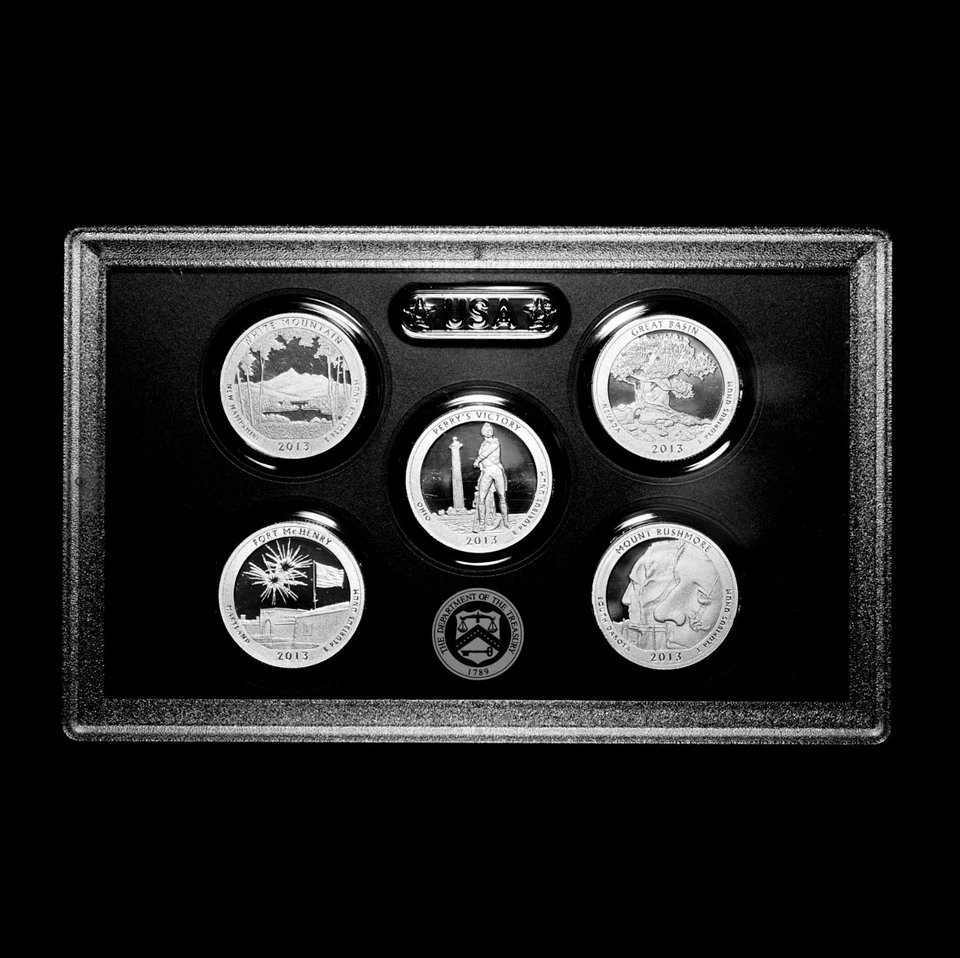 2013 S America the Beautiful National Park Silver Proof Set in US Mint Lens Case - Image 1 of 4