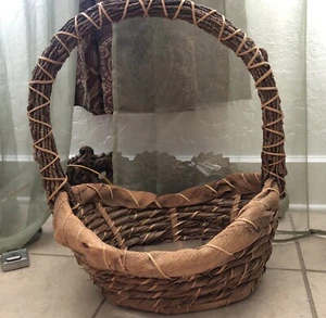 Large Natural Vintage Philippines Handle Basket Handmade Rustic Cabin Farmhouse - Picture 1 of 12