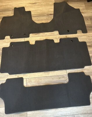 2011 2017 Honda Odyssey OEM Floor Mats Set Dark Gray NH597L 83600-TK8 A100 OEM — 第 1/4 张图片