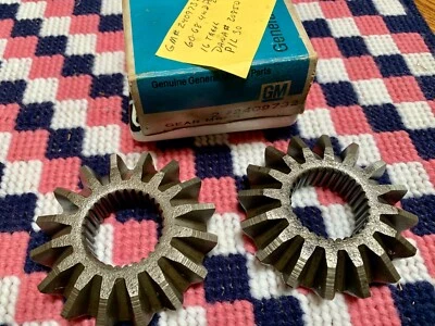 Camión Chevrolet 1960-1968 nuevo de lote nuevo con eje trasero engranaje lateral Posi GM 2409732/DANA 30850 Foto 1 de 4