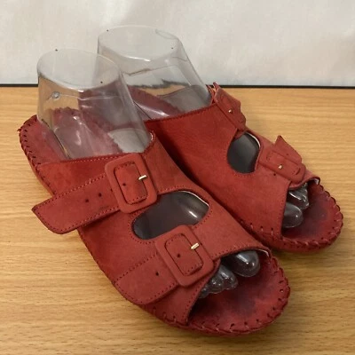 La Plume Jen Cherry Red Nubuck Leather 40 EU / 9.5-10 M US Buckle Slide Sandal - Image 1 of 4