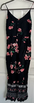 3 Pairs of Woman Rompers all size small - Image 1 of 4