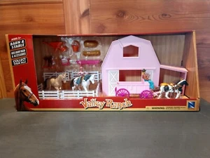 NEW-RAY PINK BARN & STABLE COWGIRL 24-PIECE PLAYSET - Picture 1 of 12
