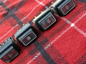 Jaguar XJS V12 Dash Hazard Defrost Driving Light Switch Set - Foto 1 di 10