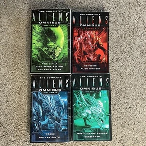 The Complete Aliens Omnibus, Volumes 1 - 4 Paperback Earth Hive Genocide Rogue - Picture 1 of 14