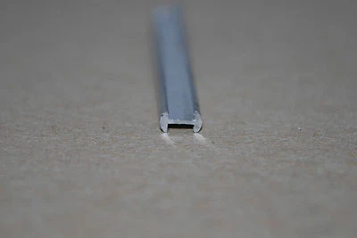 Vitral de plomo redondo en H (Gy148).  Revestimiento de 1/8" con canal de 1/8" - 30 pies Foto 1 de 2