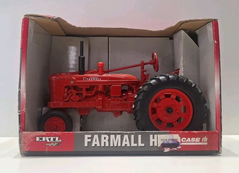 Tractor Case ERTL 1/16 rojo McCormick Farmhall H IH con caja (2006) de colección Foto 1 de 4