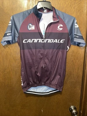 Jersey Cannondale zurdo granate manga corta talla grande Foto 1 de 4