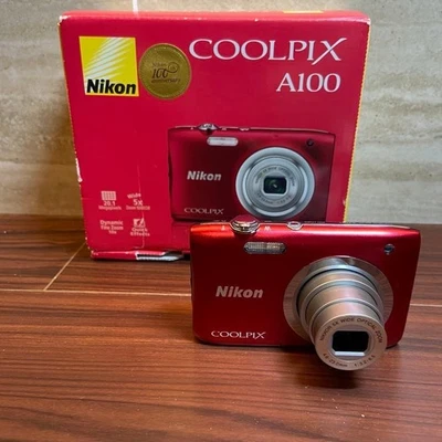 Nikon Coolpix A100 375555 Foto 1 de 4