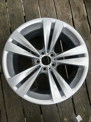 Rear 20" BMW 535i  550i GT 740i 750i 760i ActiveHybrid 7 2010-2017 Wheel 6788706 - Image 1 of 4