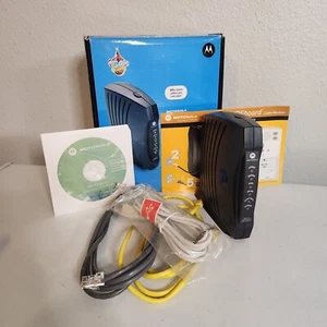 Motorola model SB5120 SurfBoard Cable Modem With Cables And Install Disc As Is - Picture 1 of 12