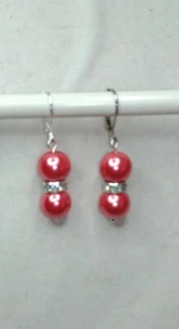 TOLLES GESCHENK, BAUMELNDE KORALLE GLASPERLEN & KLARE KRISTALL OHRRINGE MIT HEBELVERSCHLUSS - Bild 1 von 1