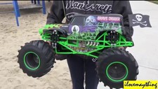 remote control GRAVE DIGGER GIANT ( 4wheel drive ) MONSTER JAM