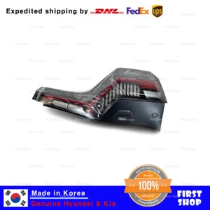 Genuine OEM 92402DO000 REAR LED Tail Lights Lamp RH Right for Kia EV9 2024+ - Picture 1 of 4