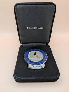 Mercedes-Benz Emblem for Owner Limited for 10th Anniversary Award System Rare - Picture 1 of 11