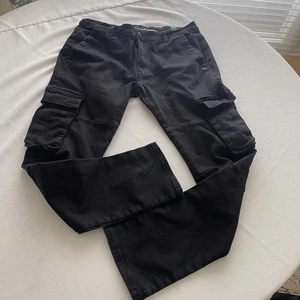 A. Tiziano schwarze taktische Cargohose gerades Bein für Herren, 2 % Elasthan 36 x 34 gebraucht, in einwandfreiem Zustand - Bild 1 von 10