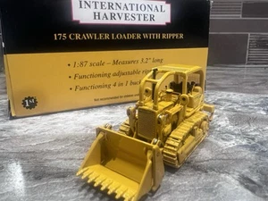First Gear International Harvester 175 Crawler Loader W/Ripper (NiB) 1:87 - Picture 1 of 17