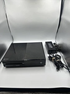 Microsoft Xbox One Model 1540 NUR Konsole mit Kabel!!! Kein Controller!!! - Bild 1 von 20