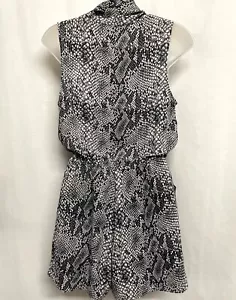 Jumpsuit Playsuit Tokito Size 8 Sleeveless Short Animal Print Crossover V NEW - Picture 1 of 7