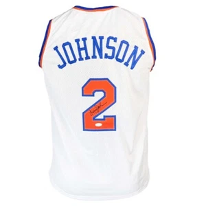 Larry Johnson Signed New York White Basketball Jersey (JSA) - Picture 1 of 3