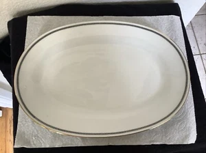 RICHARD GINORI Porcelain Large Vegetable Serving Plate - Picture 1 of 4