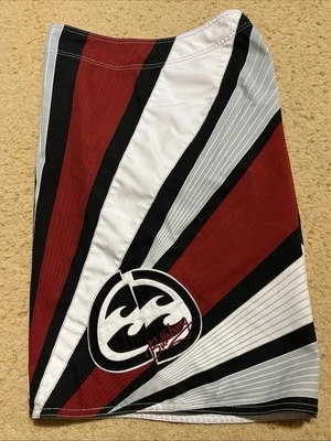 RARO BOARDSHORTS BILLABONG ANDY IRONS SAMURAI PARA HOMBRE TALLA 36 ROJO BLANCO Y NEGRO Foto 1 de 4