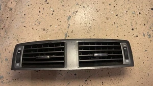 2006 2007 2008 Lexus IS250 IS350 Center Dash A/C Heater Air Vent 55670-53010 OEM - Foto 1 di 5