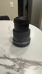 Canon Lens RF-S 18-45mm f/4.5-6.3 IS STM - Picture 1 of 4
