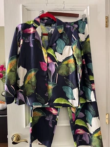 New Natori Floral Long Sleeve Satin Blue Button Down PJ Pajama Lounge Set Sz XS - Picture 1 of 6