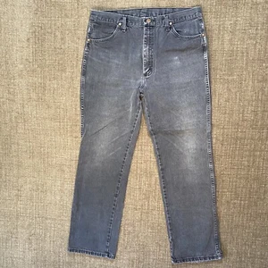 Wrangler Denim Jeans Black 35 x 32 Cotton Faded Cowboy Vintage Style 963WBK - Picture 1 of 9
