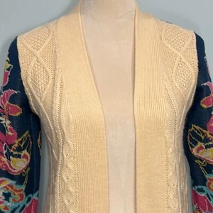 Flying Tomato gorgeous Floral Knit cardigan Size S - Picture 1 of 5