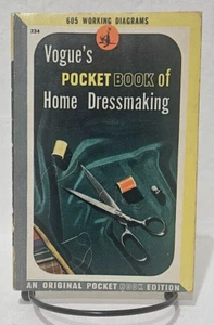 Vogue's Pocket Book of Home Dressmaking, 1943 1st Printing - Bild 1 von 10