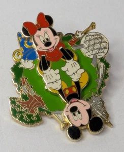 Spilla smaltata Disney Topolino e Minnie 4 Park Spinner Disney 2" 2004 - Foto 1 di 10