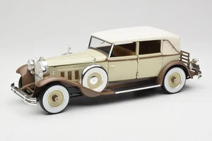 PACKARD001 Packard Brewster White Signature Models 1:18 - Bild 1 von 8