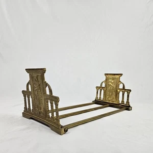 Vintage Brass Countertop Book Shelf Expanding Neoclassic Hypocrites Art Nouveau - Picture 1 of 12