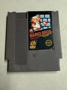 Super Mario Bros. Nintendo NES (1985) Video Game Cart Only - Picture 1 of 3