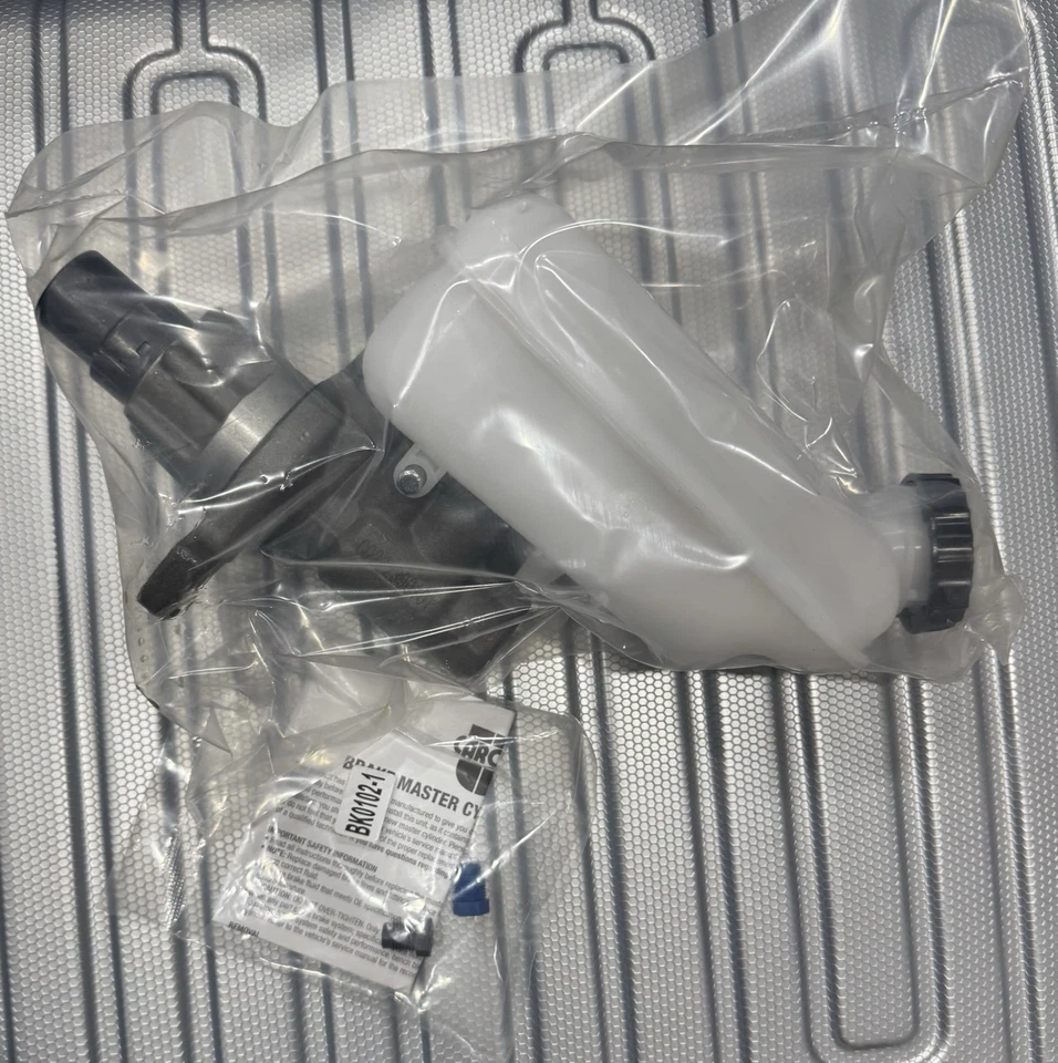 Brake Master 圆筒式真空吸尘器 MCA630663 — 第 1/2 张图片