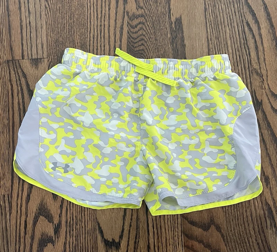 Pantalones Cortos Atléticos Under Armour Heatgear Niñas Jóvenes XL - Amarillo/Gris Camuflaje Foto 1 de 1